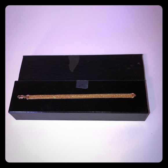 Mesh Gold Bracelet - Picture 1 of 6